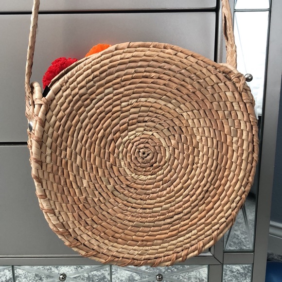 Frida straw bag 🧡💛💚 - Picture 4 of 5